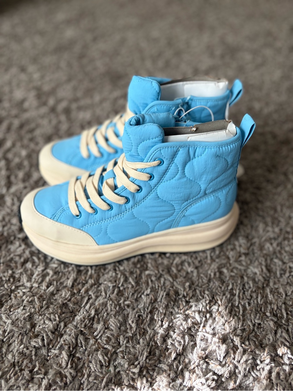 Zara Light Blue Quilted High-Top Sneakers with Cream Accents